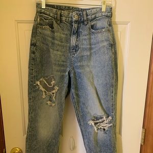 american eagle mom jeans